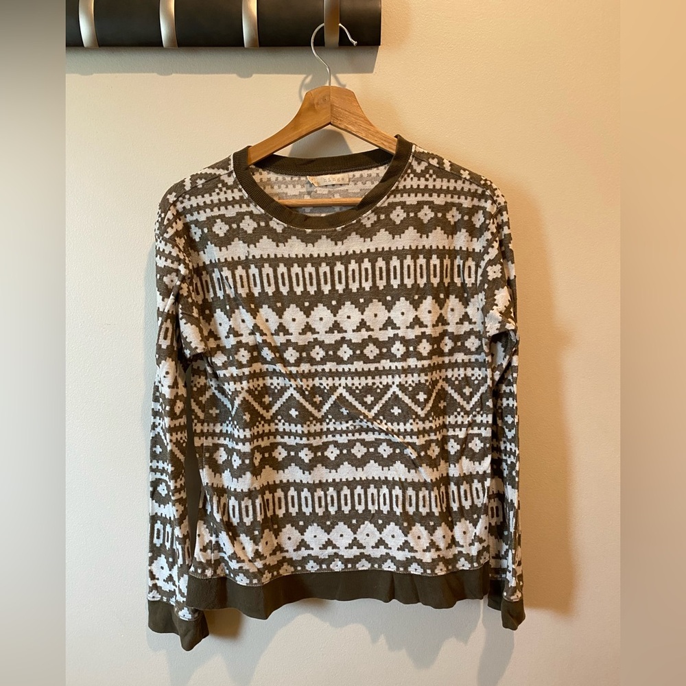 Hinge Olive and Cream Knit Top